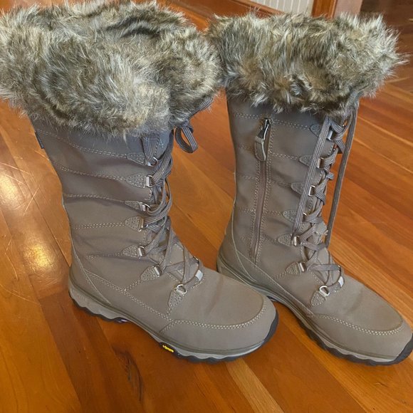EDDIE BAUER SOLSTICE 2.0 WATERPROOF WEATHERPROOF SNOW HIKING BOOTS SZ 9.5 NWOT - Picture 1 of 16